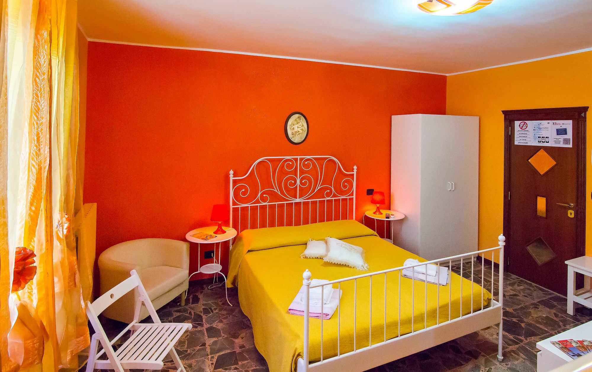 B&B Eraclio Suite Барлетта Екстер'єр фото