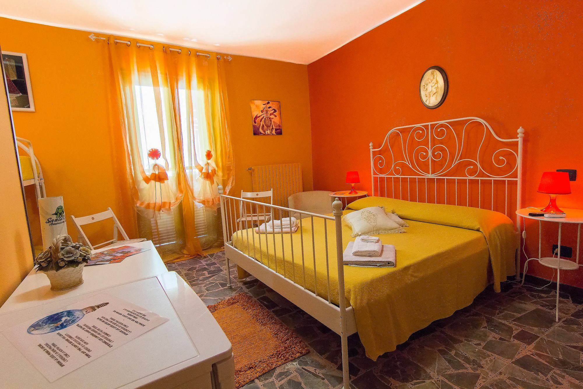 B&B Eraclio Suite Барлетта Екстер'єр фото